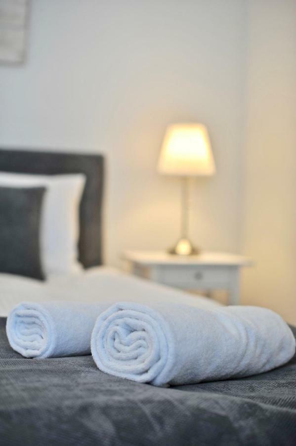 Apartamenty Porto Eli Rowy  Exterior foto