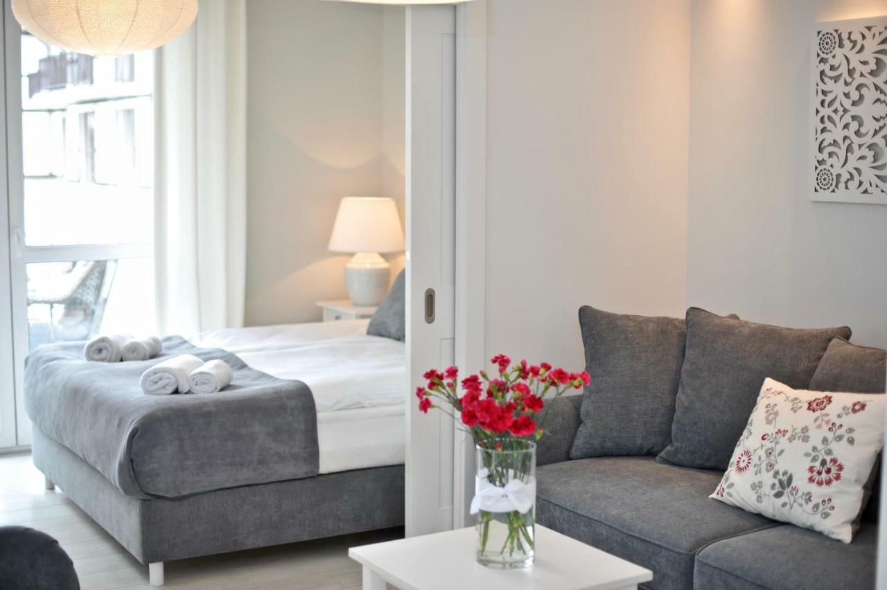 Apartamenty Porto Eli Rowy  Exterior foto